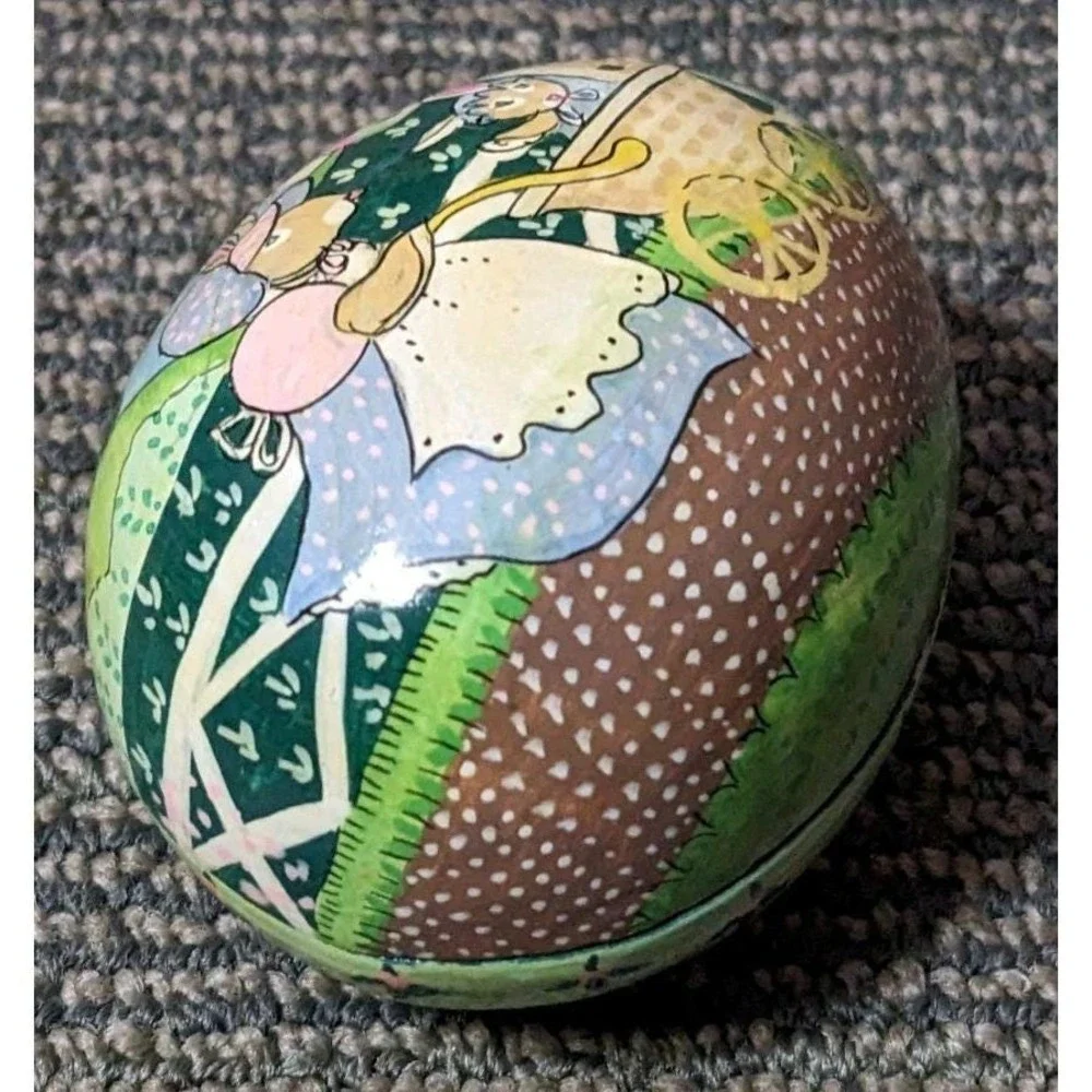 Vtg Lacquer Hand Painted Egg Rabbit Wooden Trinket Box Easter Bunny Baby Wood